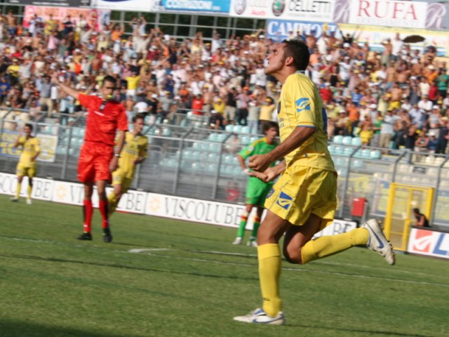 frlecce084.jpg