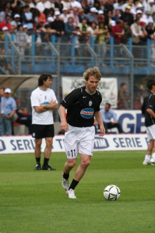 frjuve011.jpg