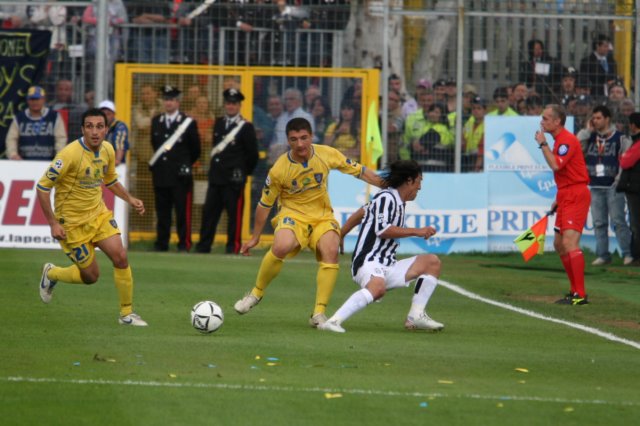 frjuve047.jpg