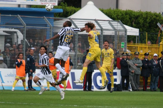 frjuve079.jpg