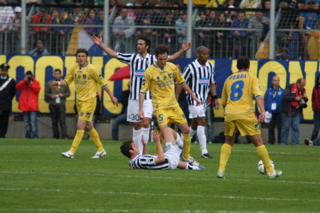 frjuve087.jpg