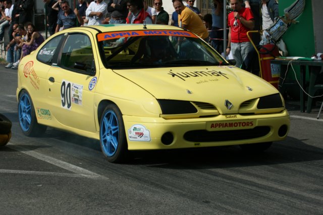 rally0100.jpg